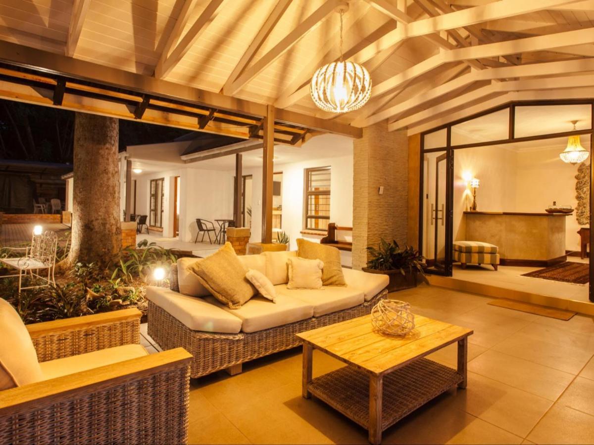 The Coral Tree Hotel Mbombela Buitenkant foto