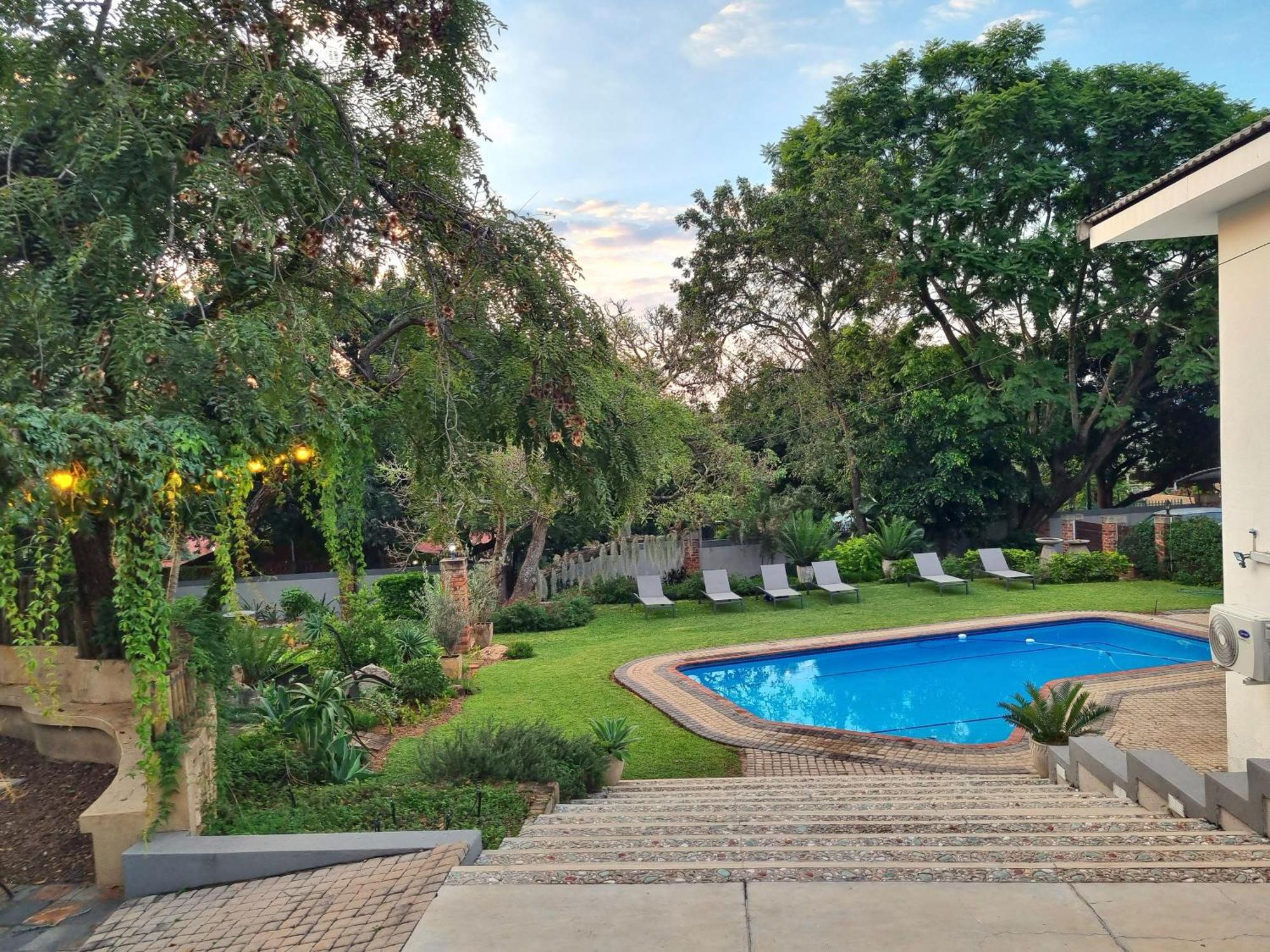 The Coral Tree Hotel Mbombela Buitenkant foto