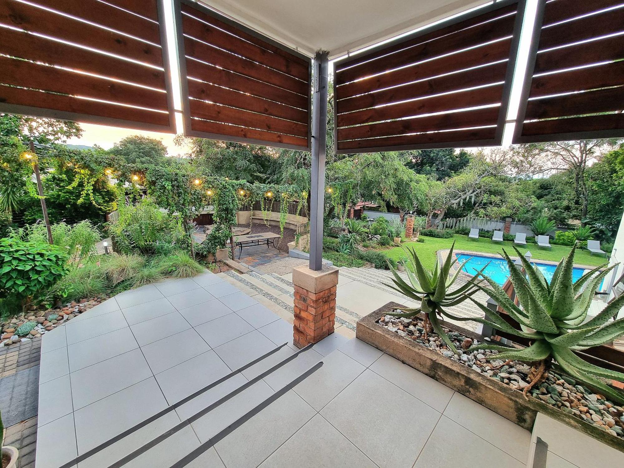 The Coral Tree Hotel Mbombela Buitenkant foto